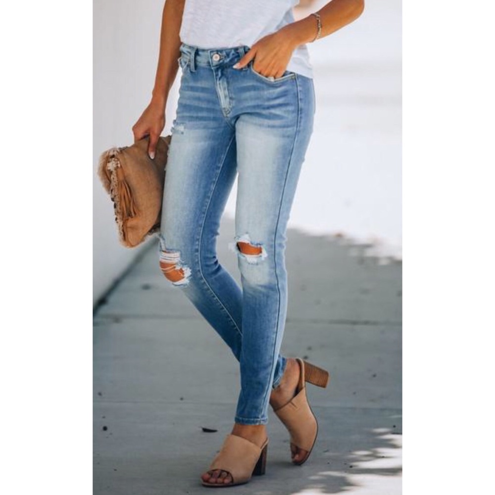 NWT Kancan Mid Rise Destroyed Super Skinny Jeans - Picture 11 of 13